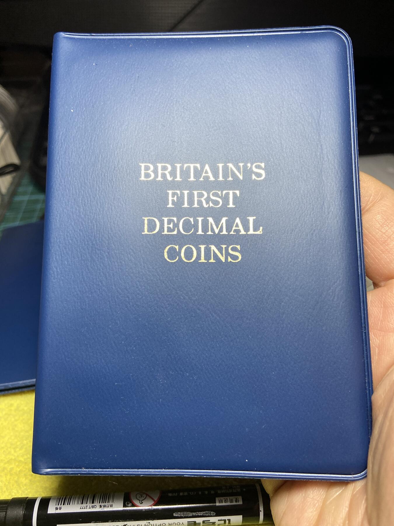 2026年第十六场(总第一百八十五场）外国好品散币场(免佣金) 英国🇬🇧十进制第一版首发年原册5枚套币