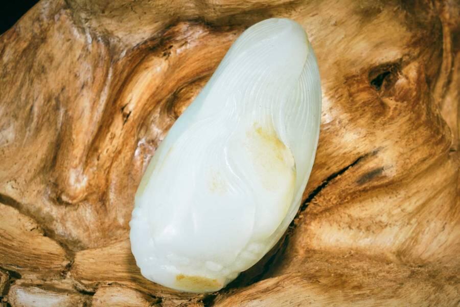 上海都达杂项专场十二（全场包邮】 和田玉籽料精雕《竹笋》手把件89-27