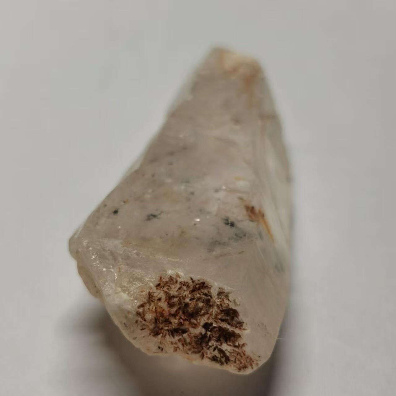 七河·世界币章矿标杂件每周小拍（总第36期）（周一结标） 藏家出品X700（4）马达加斯加红泥油胆水晶原石  本件拍品由合作藏家邮寄