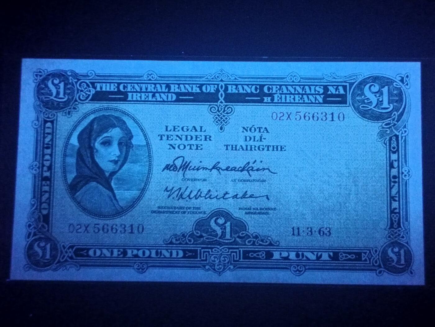 2026二月第一期，总215期 爱尔兰1963年1镑UNC无47，爱尔兰人格化象征“拉维利夫人”