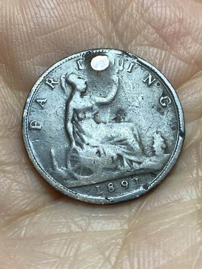 2026年第十六场(总第一百八十五场）外国好品散币场(免佣金) - 打孔–英国🇬🇧1891年1法新(维多利亚女王中年桂冠)