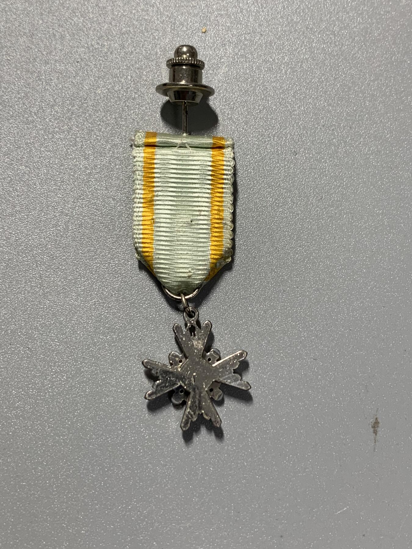 远东徽章小铺2月1日周日晚上9点结束 瑞宝迷你章