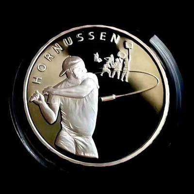 长老汇蛇年精选第九十七场拍卖 - 瑞士2015年传统民族体育球类马蜂大黄蜂球霍尔努森精制纪念银币，20瑞朗（2） 20克 量40000，银价495