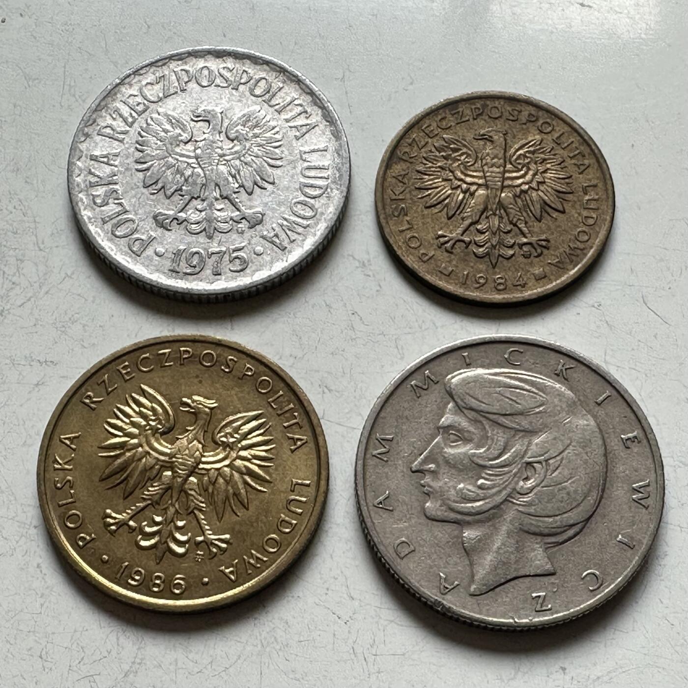 🌹外币初藏🌹🐯2026年第14场  每周二四六晚8️⃣点 接代拍 波兰四枚