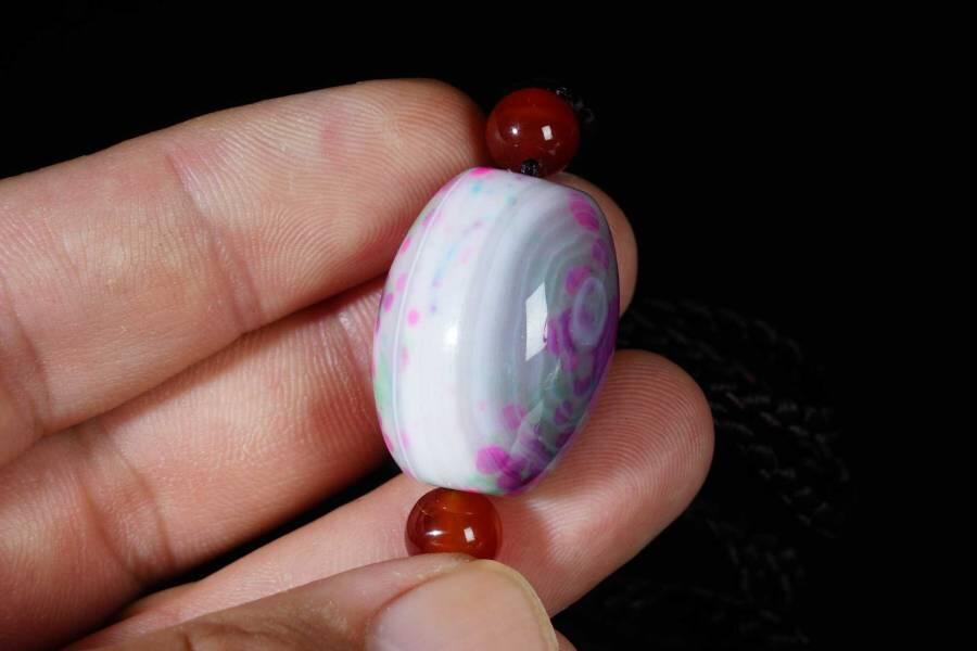 上海都达杂项专场十八（全场包邮） 天然粉色点彩路路通吊坠挂件 附鉴定证书