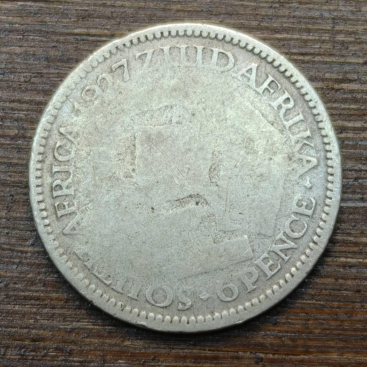 【春节前最后一拍，下一场3.3号】★第139加场★银币专场 不寄存，200包邮。不满200元，支付5元运费。《接受代拍 代送NGC评级》 94【无寄存】英属南非 1927年 6便士 银币