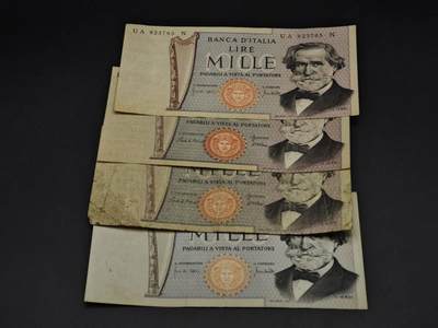 【淘币小摊】实时拍第八百五十九拍   无佣金福利纸币场   满百包邮可预留二周 每周一统一发货   - 意大利1000里拉纸币4张【有折】