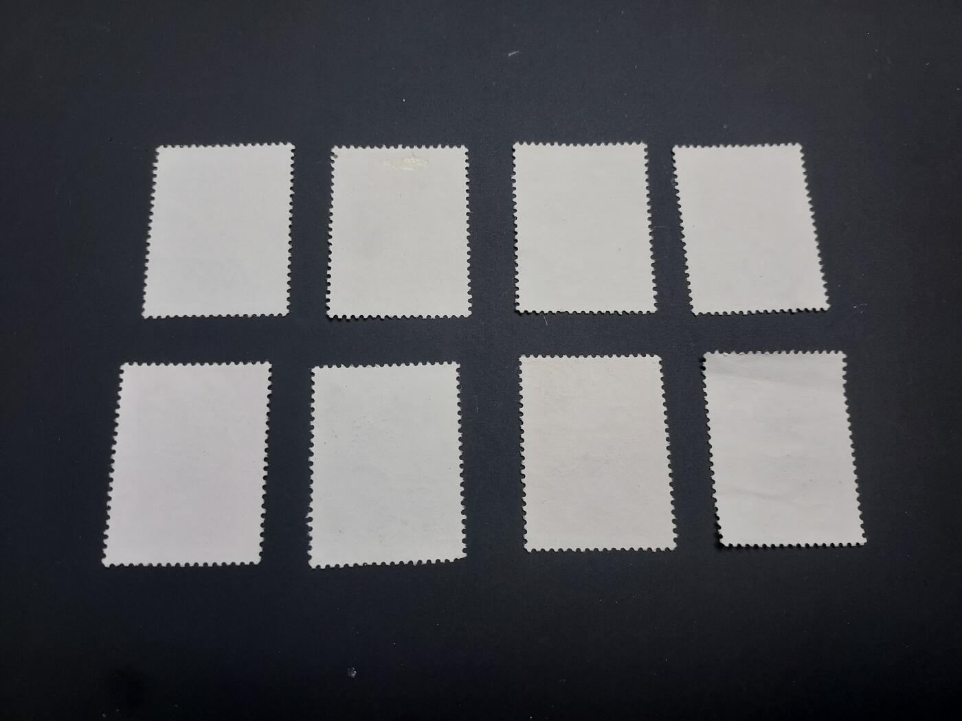 博彦收藏 TM  2月7日 8点邮票专场 全场包邮 菊花盖销8枚，具体以图片为准，无胶 上品