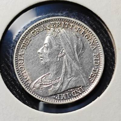 KK钱币收藏小铺  第398期 百期特拍（四拍之二） 2月预留时间 周末发货 -  1899英国维多利亚女王3便士银币 细节都在