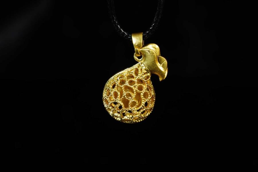 上海都达杂项专场十八（全场包邮） 天然镀金福袋嵌和田玉蛋面挂件 附鉴定证书