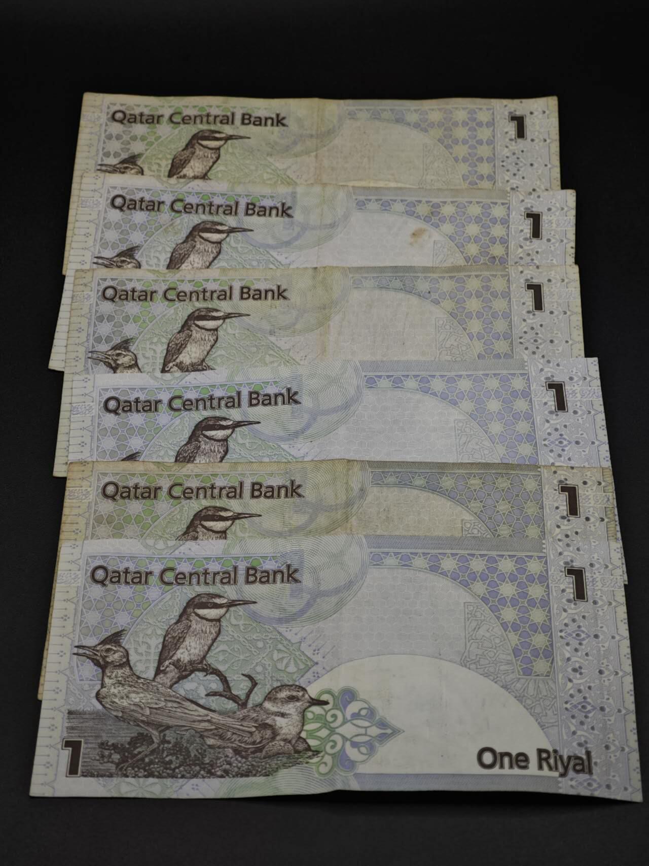 【淘币小摊】实时拍第八百五十九拍   无佣金福利纸币场   满百包邮可预留二周 每周一统一发货   卡塔尔1里亚尔纸币6张【有折】