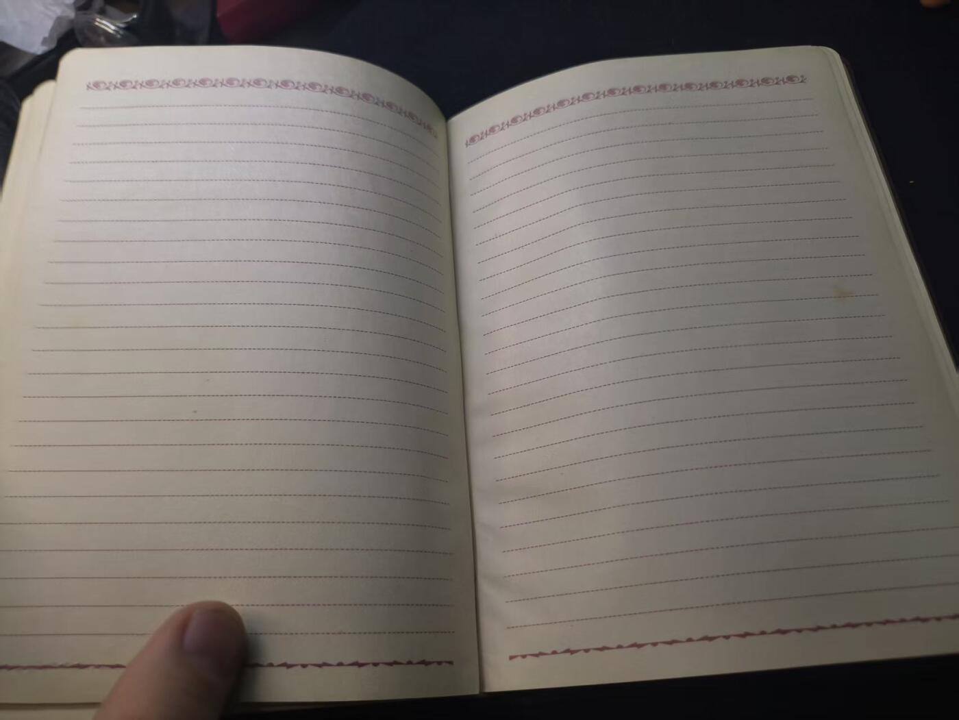 （店主清仓 大量自藏 制服徽章盛宴）罗岚⭐爱藏⭐甄选专拍第五场-分享拍场赚佣（实体经营） 上海市四大产业系统“劳动模范暨先进生产者代表大会”纪念册（一大建设背景） 颁发量不超过三位数 好品稀有少见