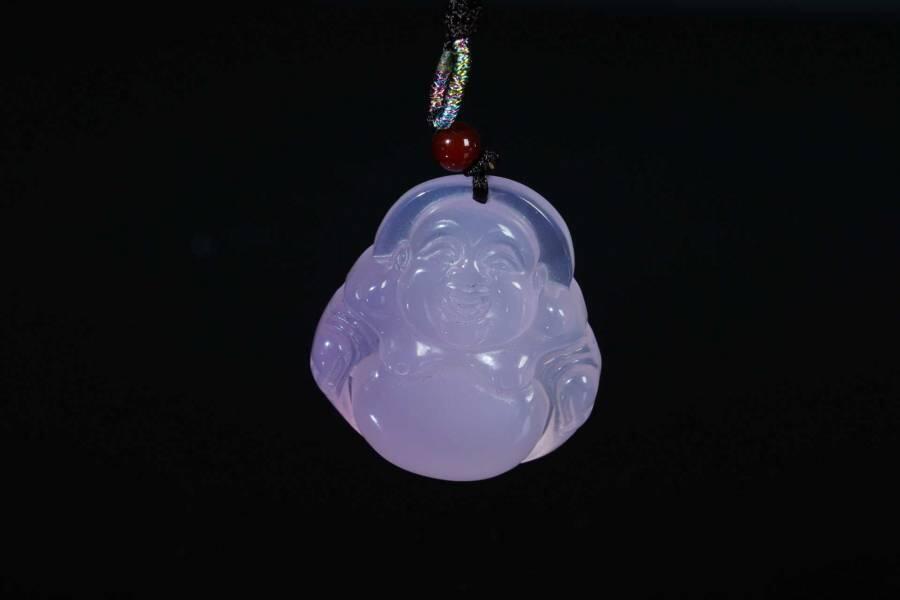 上海都达杂项专场十八（全场包邮） 天然紫罗兰玛瑙精雕《佛公》挂件附鉴定证书