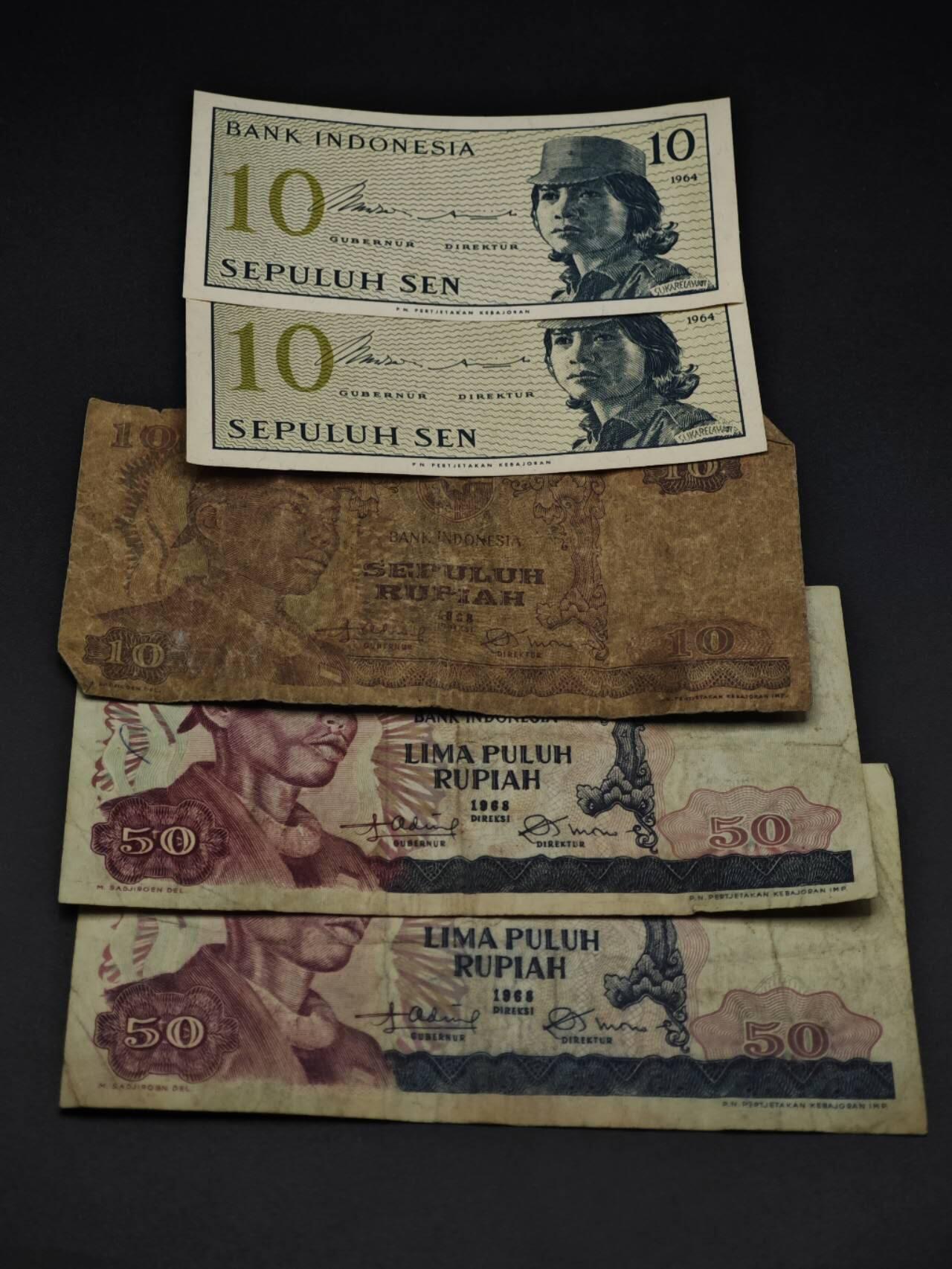 【淘币小摊】实时拍第八百五十九拍   无佣金福利纸币场   满百包邮可预留二周 每周一统一发货  