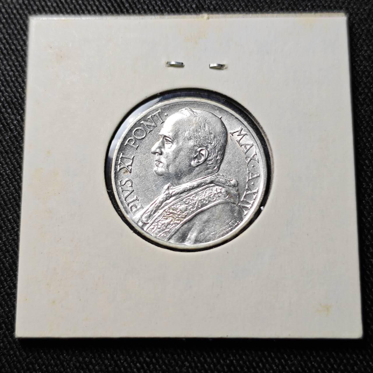 KK钱币收藏小铺  第398期 百期特拍（四拍之二） 2月预留时间 周末发货 1935梵蒂冈5里拉银币 