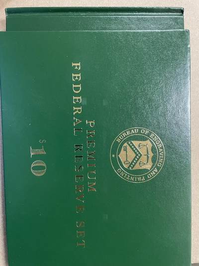 美国1999年10元 官方套装 12张全同号 99999610 全新UNC品相 - 美国1999年10元 官方套装 12张全同号 99999610 全新UNC品相
