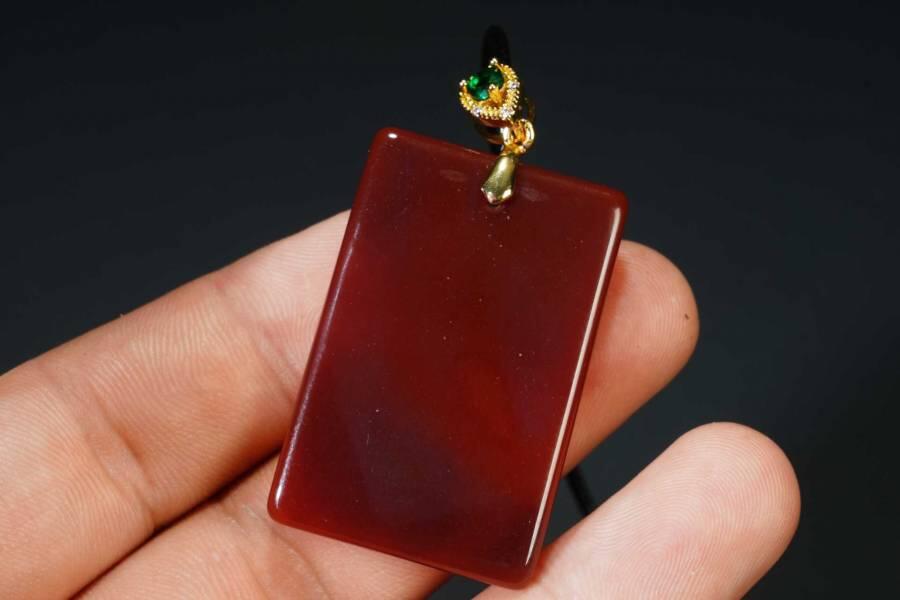 上海都达杂项专场十八（全场包邮） 天然红玛瑙平安无事牌挂件 附鉴定证书