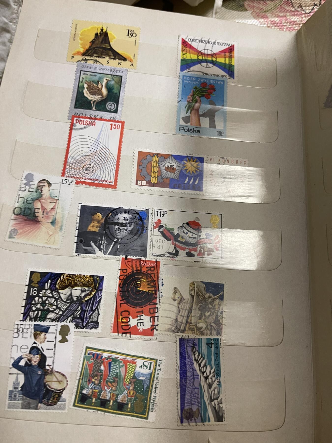 自己90年代收藏的国内欧州邮票两本一起出（可交换朝鲜苏联勋章奖章）