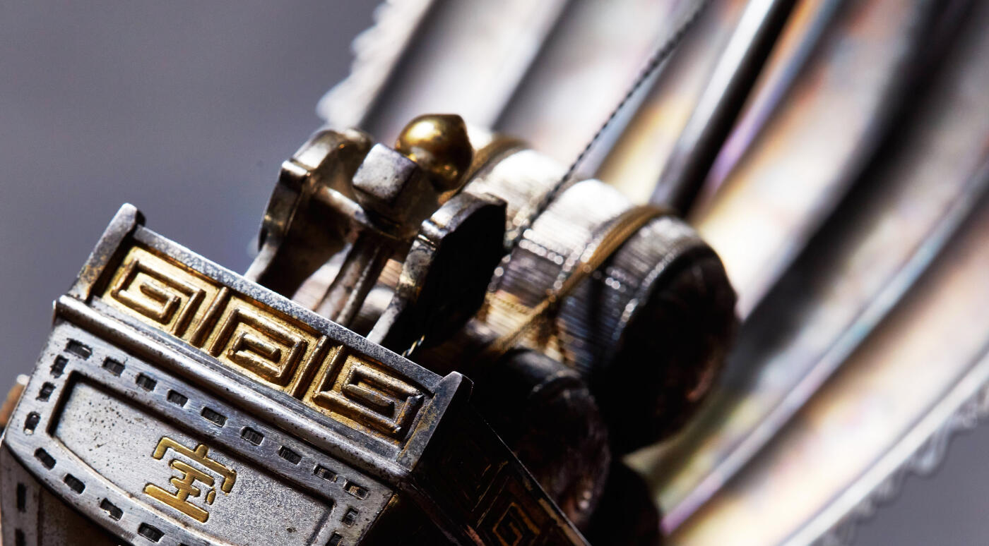 【俄甄集藏】马年新春第一拍 2026年(048)02-25星期三 晚 19:30 全场包邮 日本1960年代武比古名家作品传统银质鎏金宝船摆件，高：150mm，长：165mm，宽：65mm，重量：457.1克，925银，纯手工制作，工艺复杂，全品难得