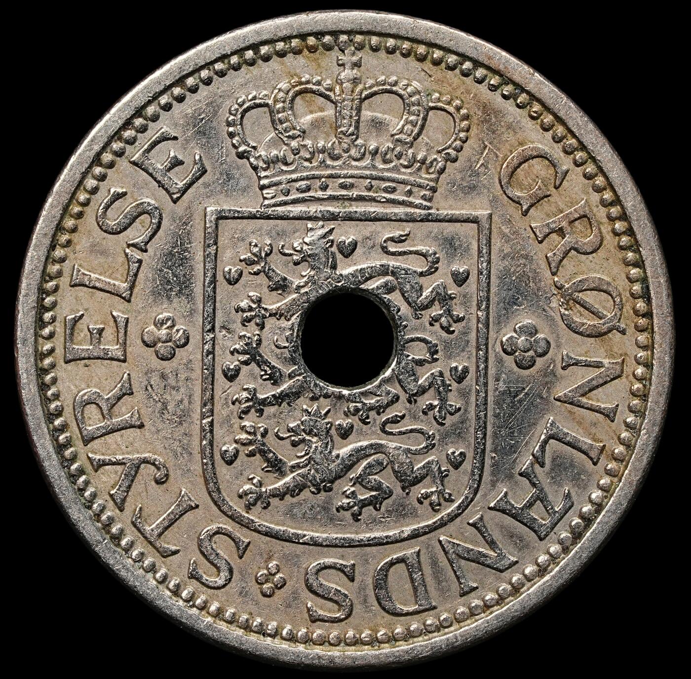 修遠堂世界钱币第103期 1926年格陵兰中孔25欧尔  1940/41年在纽约打孔，以避免与同尺寸1克朗硬币混淆，仅打孔6万枚