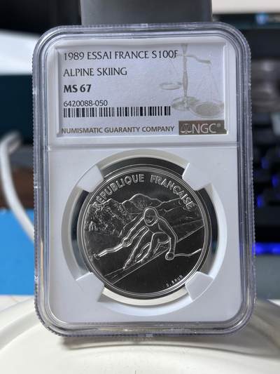 第190期拍卖 - 法国1989年阿尔贝维尔冬奥高山滑雪银样币NGC-MS67，22.2克，900银，