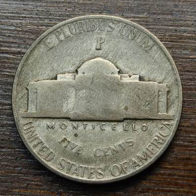 【春节前最后一拍，下一场3.3号】★第139加场★银币专场 不寄存，200包邮。不满200元，支付5元运费。《接受代拍 代送NGC评级》 - 40【无寄存】美国 1945年 5分 银币