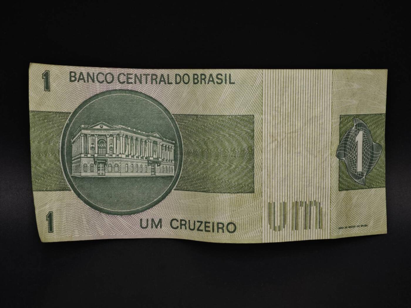 【淘币小摊】实时拍第八百五十九拍   无佣金福利纸币场   满百包邮可预留二周 每周一统一发货   巴西1克鲁塞罗纸币【有折】