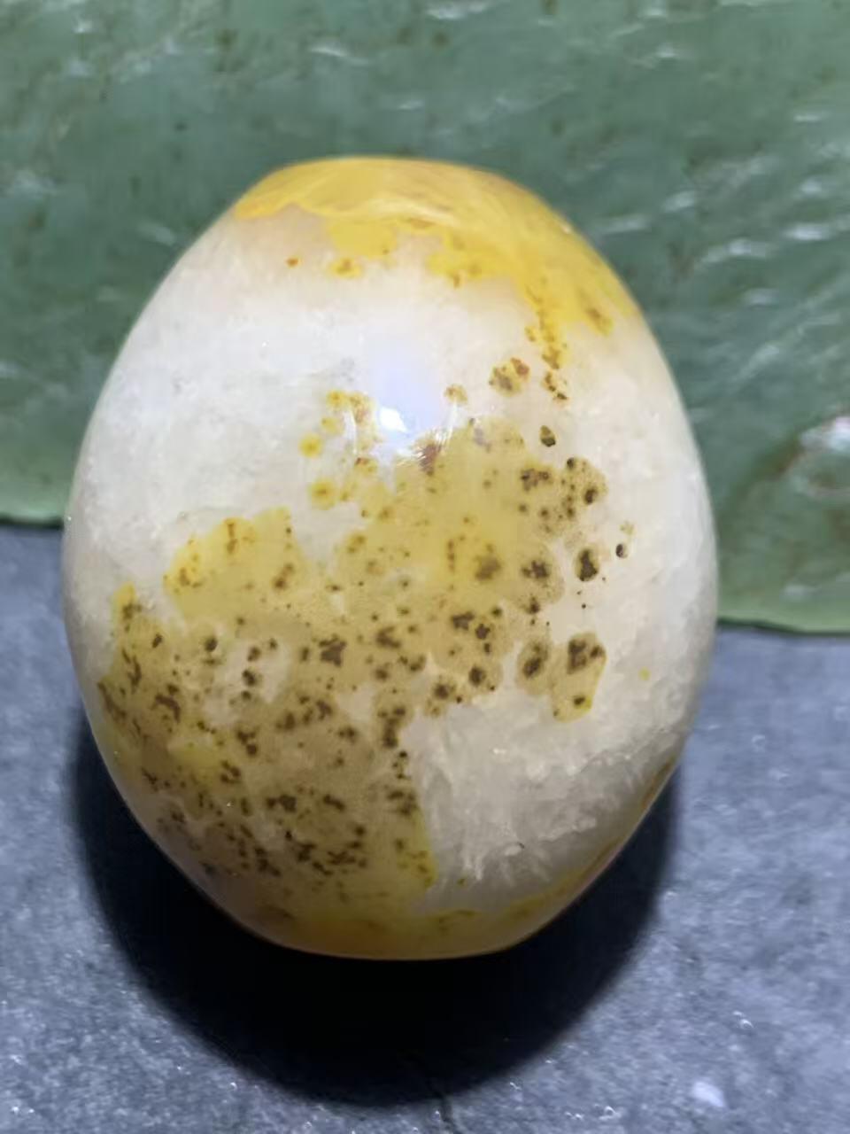 精美冰飘鸡油黄战国红玛瑙随形大桶珠一颗！