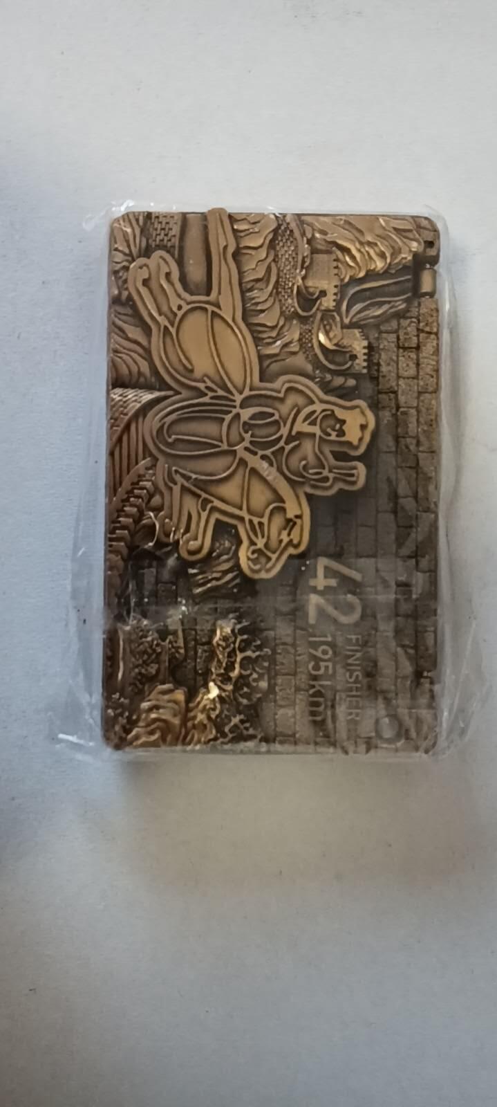 嘉峪关马拉松完赛奖牌