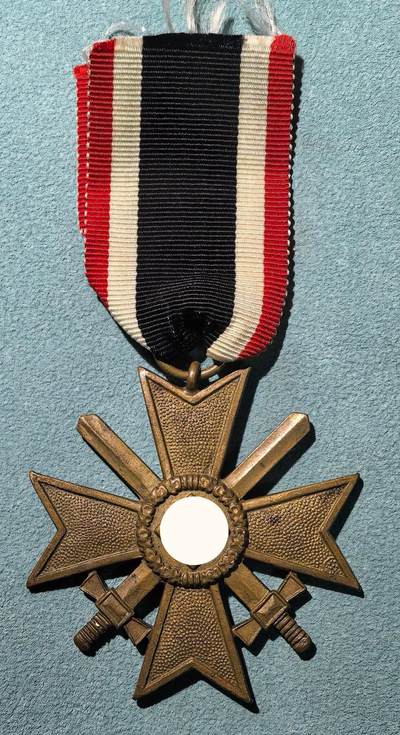 盛世勋华——号角文化勋章邮票专场拍卖第303期 - 德国（1939）二级佩剑战功十字勋章 带101厂厂标（Rudolf Tam）