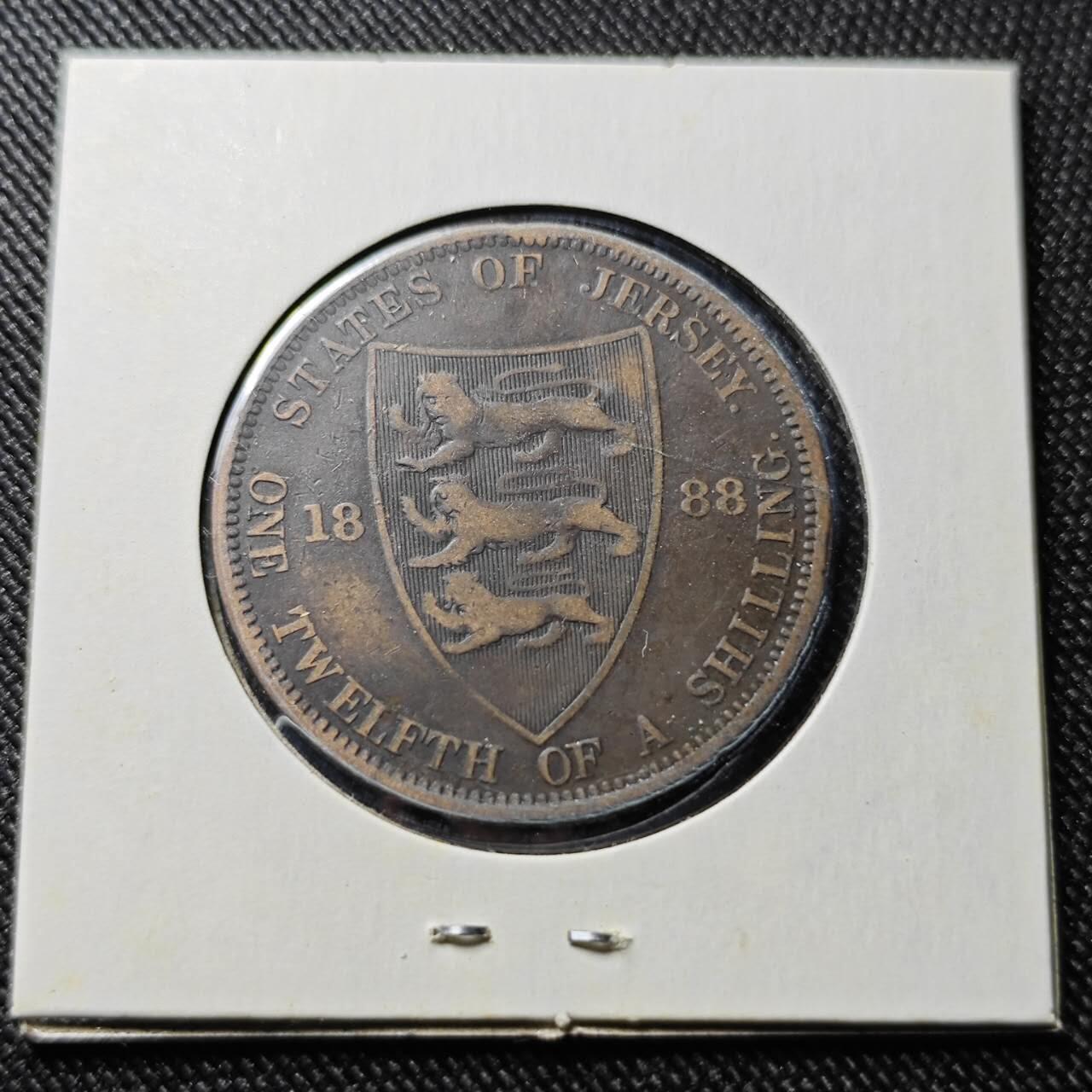 KK钱币收藏小铺  第398期 百期特拍（四拍之二） 2月预留时间 周末发货  1888英属泽西维多利亚女王1/12先令铜币