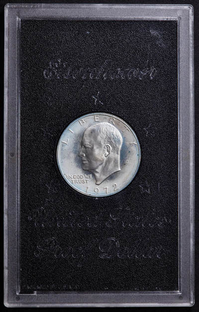 【俄甄集藏】马年新春第一拍 2026年(048)02-25星期三 晚 19:30 全场包邮 - 美国1972年S版艾森豪威尔精制飞鹰1美元大银币，原盒封装，重24.59克，400银，币有氧化