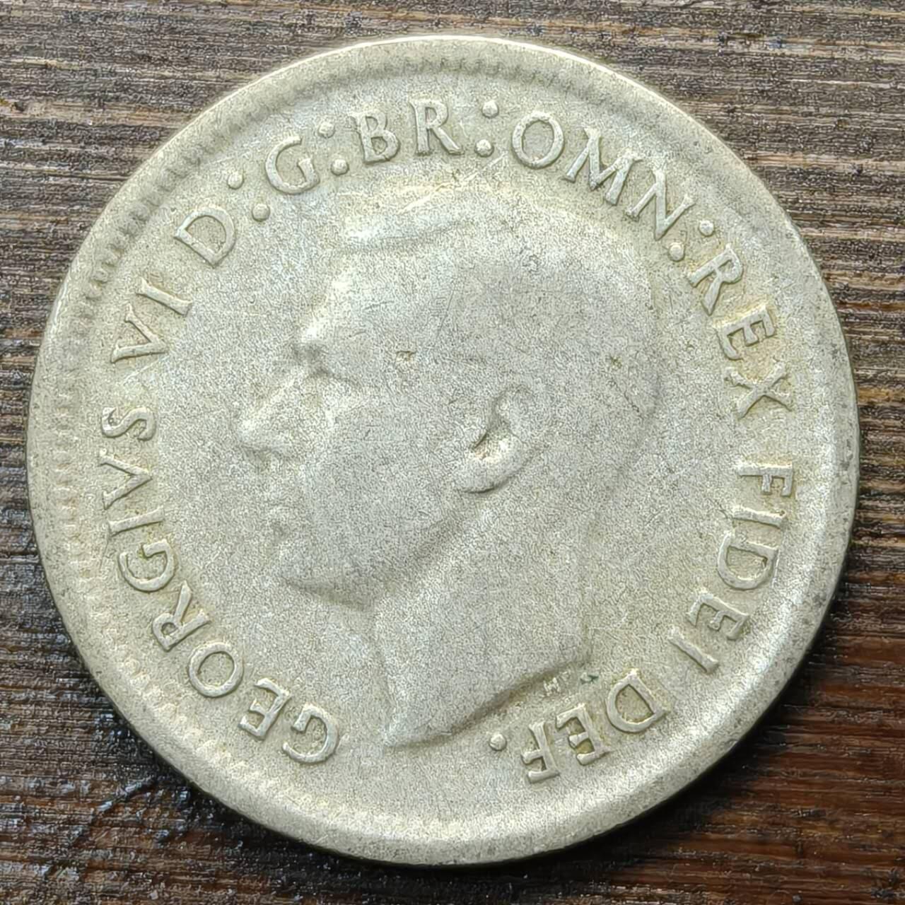 【春节前最后一拍，下一场3.3号】★第139加场★银币专场 不寄存，200包邮。不满200元，支付5元运费。《接受代拍 代送NGC评级》 128【无寄存】澳大利亚 1951年 6便士 银币