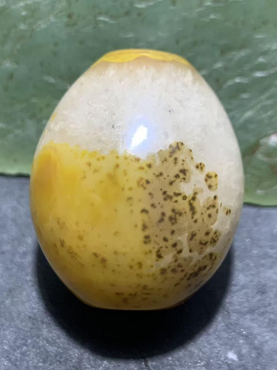 精美冰飘鸡油黄战国红玛瑙随形大桶珠一颗！