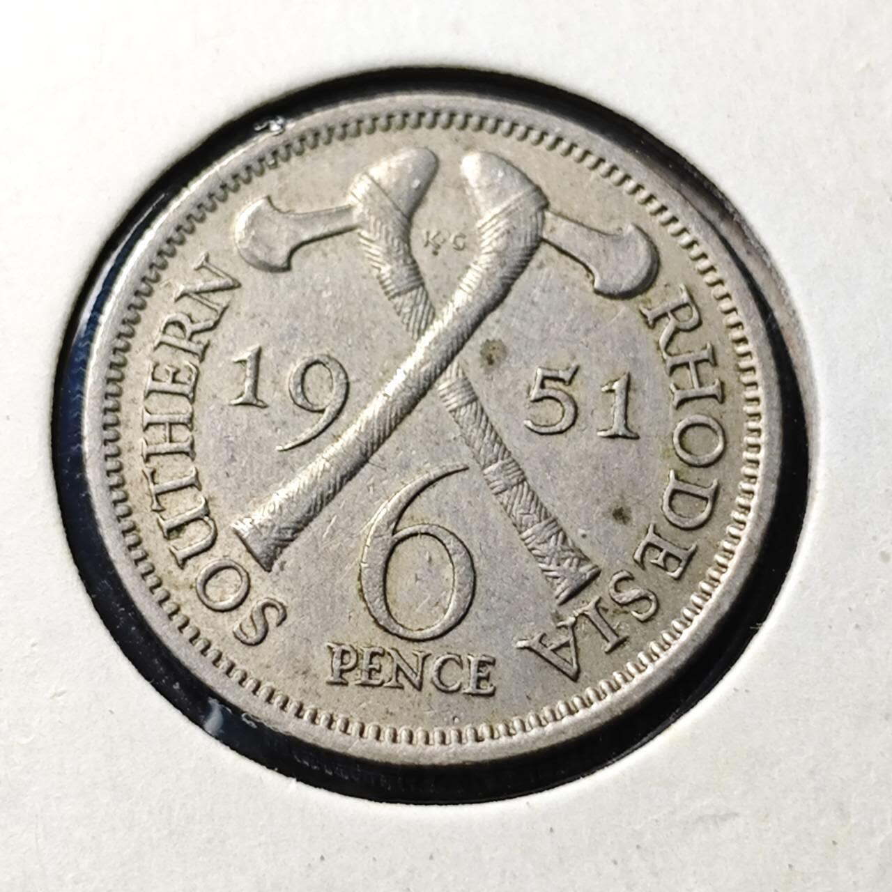 KK钱币收藏小铺  第398期 百期特拍（四拍之二） 2月预留时间 周末发货  1951英属南罗得西亚6便士镍币