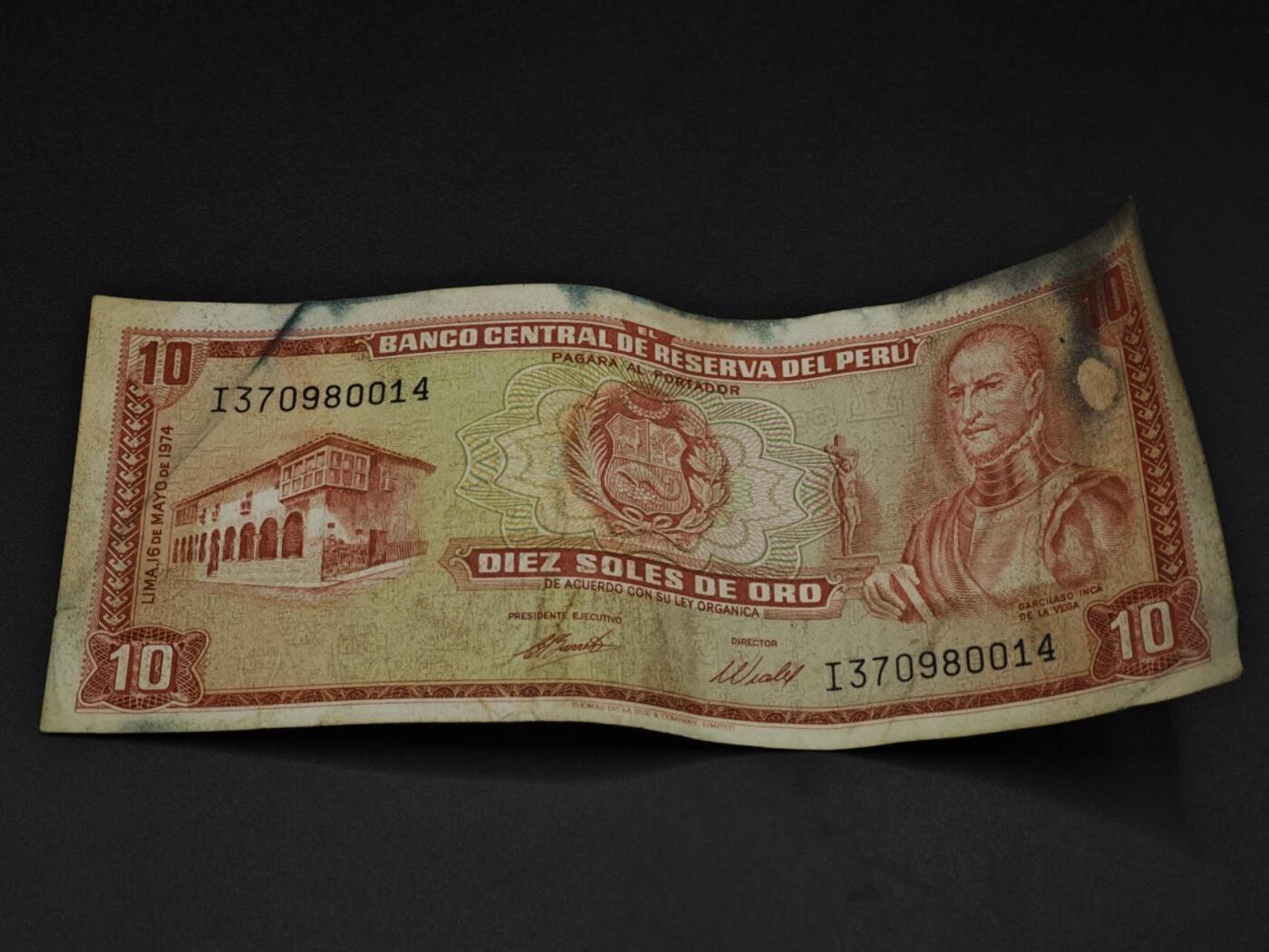 【淘币小摊】实时拍第八百五十九拍   无佣金福利纸币场   满百包邮可预留二周 每周一统一发货   秘鲁10索尔纸币【有折】