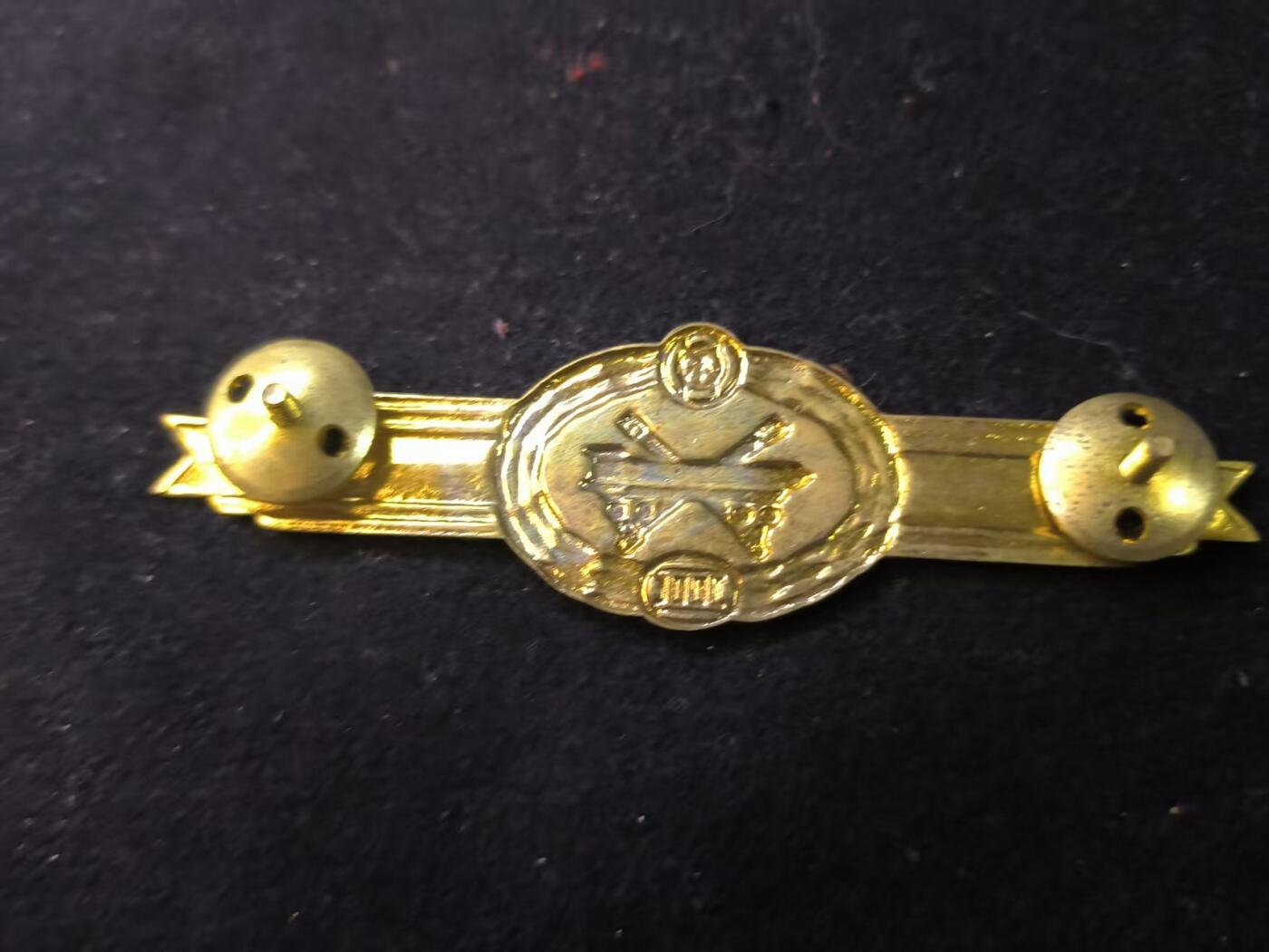 （店主清仓 大量自藏 制服徽章盛宴）罗岚⭐爱藏⭐甄选专拍第五场-分享拍场赚佣（实体经营） 民主德国人民军三级通用技能章 好品带背轮出造型必备 美品