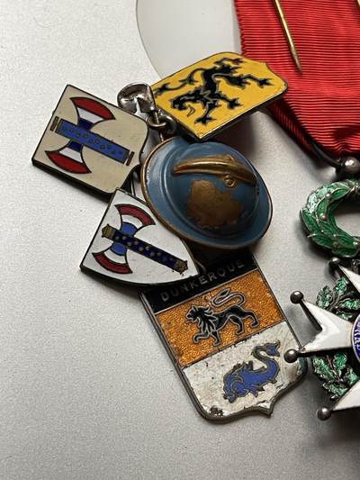 原版二战真品维系法国贝当一战老兵纪念荣誉徽章别针胸章（接受交换朝鲜苏联勋章） - 原版二战真品维系法国贝当一战老兵纪念荣誉徽章别针胸章（接受交换朝鲜苏联勋章）