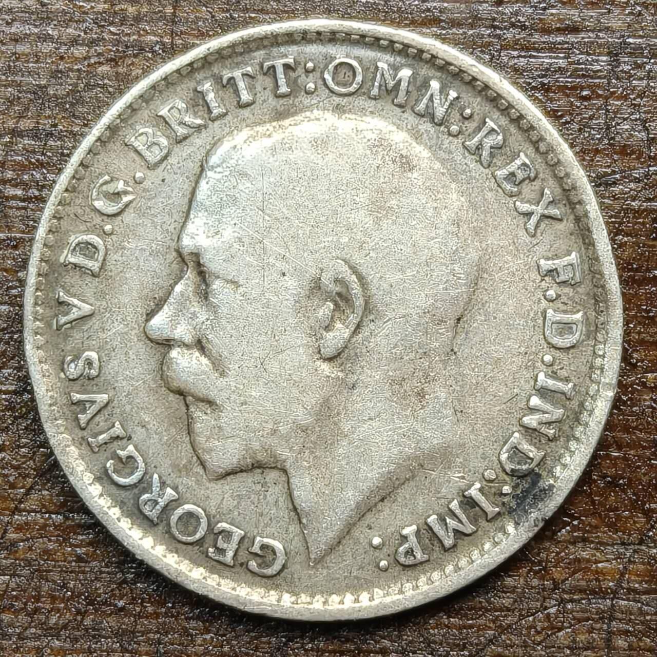 【春节前最后一拍，下一场3.3号】★第139加场★银币专场 不寄存，200包邮。不满200元，支付5元运费。《接受代拍 代送NGC评级》 140【无寄存】英国 1916年 3便士 银币