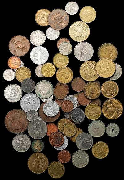 修遠堂世界钱币第103期 - 现代世界钱币约71枚