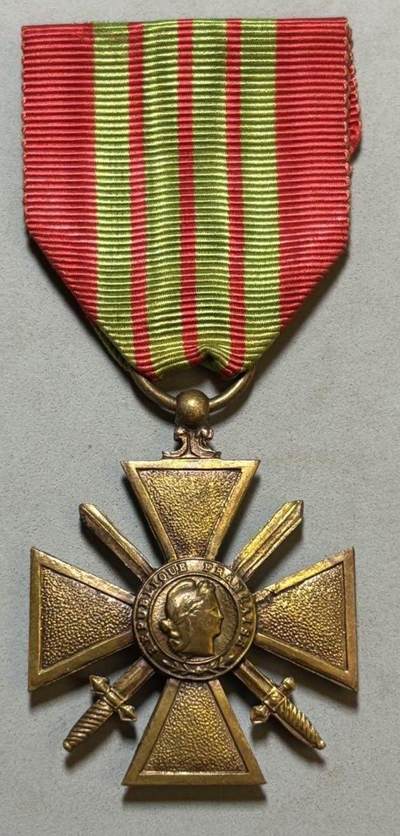 盛世勋华——号角文化勋章邮票专场拍卖第303期 - 法国二战战争十字 1939-1940版