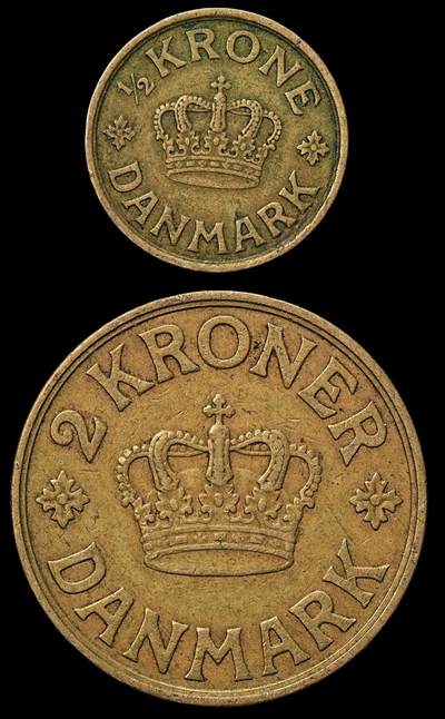 修遠堂世界钱币第103期 - 丹麦皇冠1，2克朗两枚