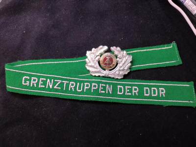 （店主清仓 大量自藏 制服徽章盛宴）罗岚⭐爱藏⭐甄选专拍第五场-分享拍场赚佣（实体经营） - 民主德国边防配饰一套 帽徽早期珐琅版