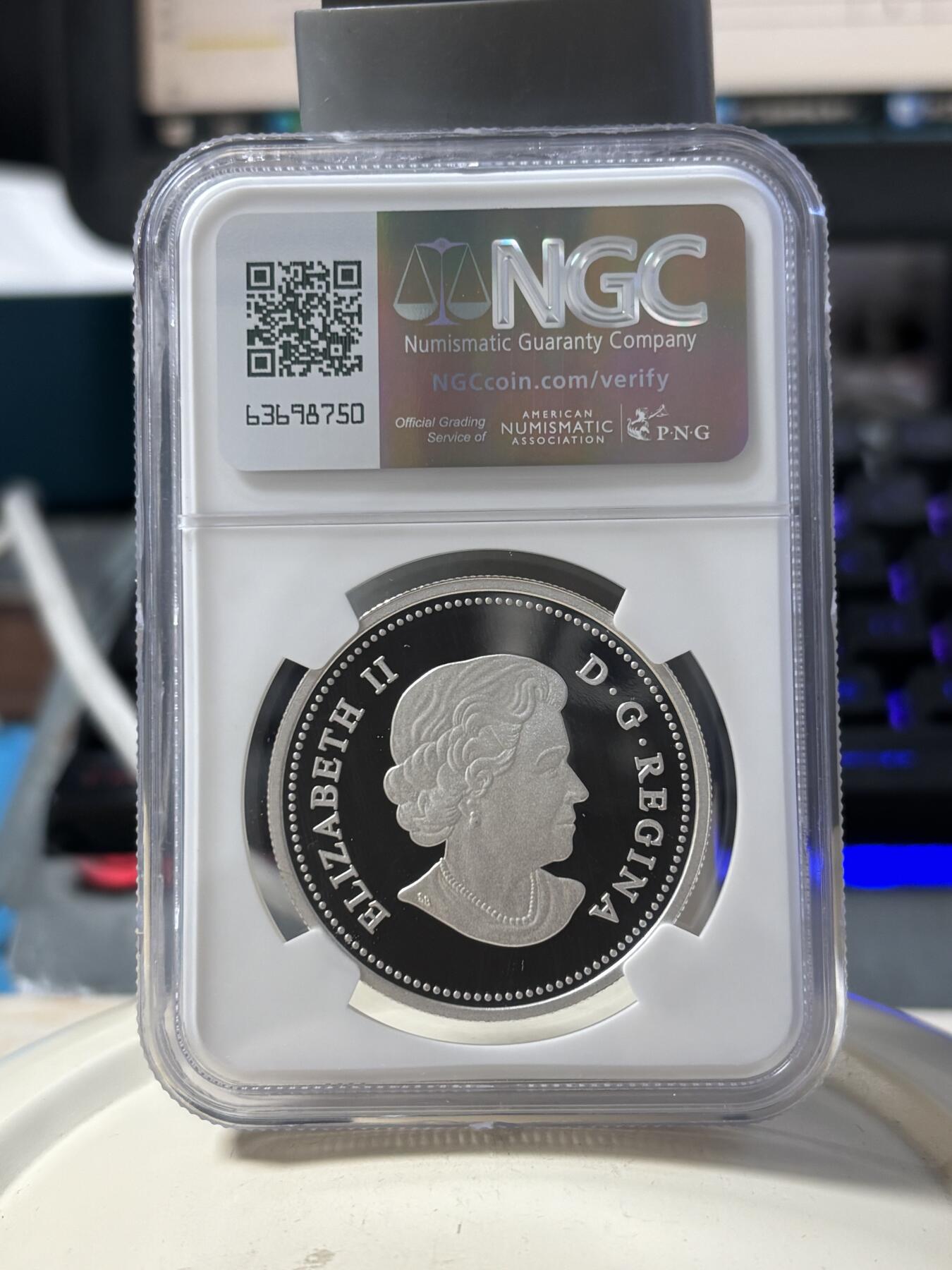 第190期拍卖 2012年加拿大驼鹿纪念银币NGC-PF69，  31.105g,999银