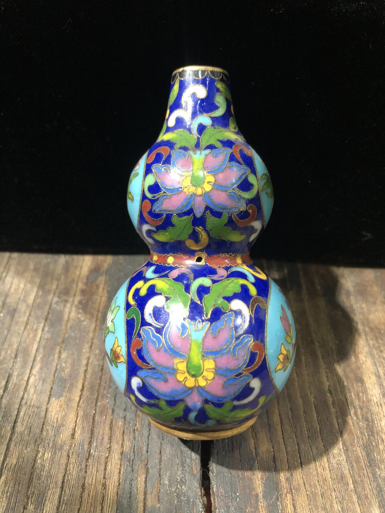 第五期杂项配饰拍卖 铜胎珐琅彩葫芦