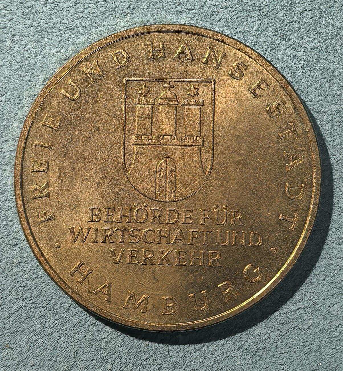 盛世勋华——号角文化勋章邮票专场拍卖第303期 德国（联邦）汉堡科尔布兰德大桥1974年通车纪念章牌