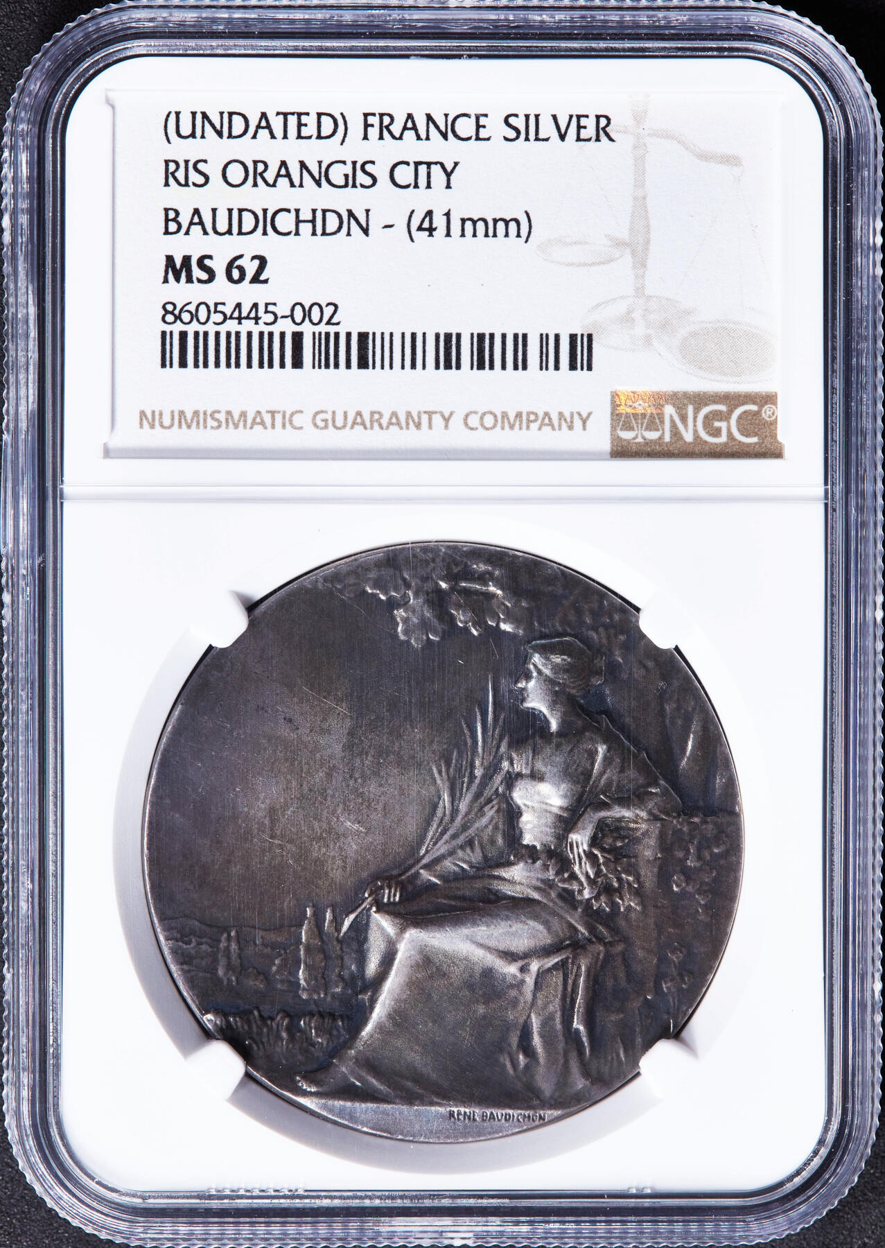 【俄甄集藏】马年新春第一拍 2026年(048)02-25星期三 晚 19:30 全场包邮 法国19世纪新艺术运动时期里斯-奥朗日斯市公社纪念大银章，NGC MS62，著名雕刻家勒内·波迪松作品，设计简约精美，酱彩老包浆，直径41mm