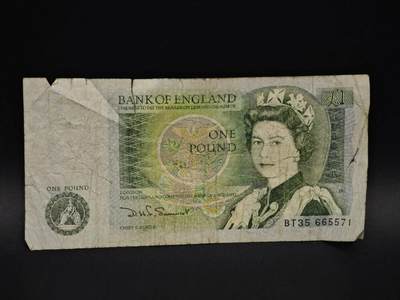 【淘币小摊】实时拍第八百五十九拍   无佣金福利纸币场   满百包邮可预留二周 每周一统一发货   - 英国英格兰银行一镑纸币【有折】