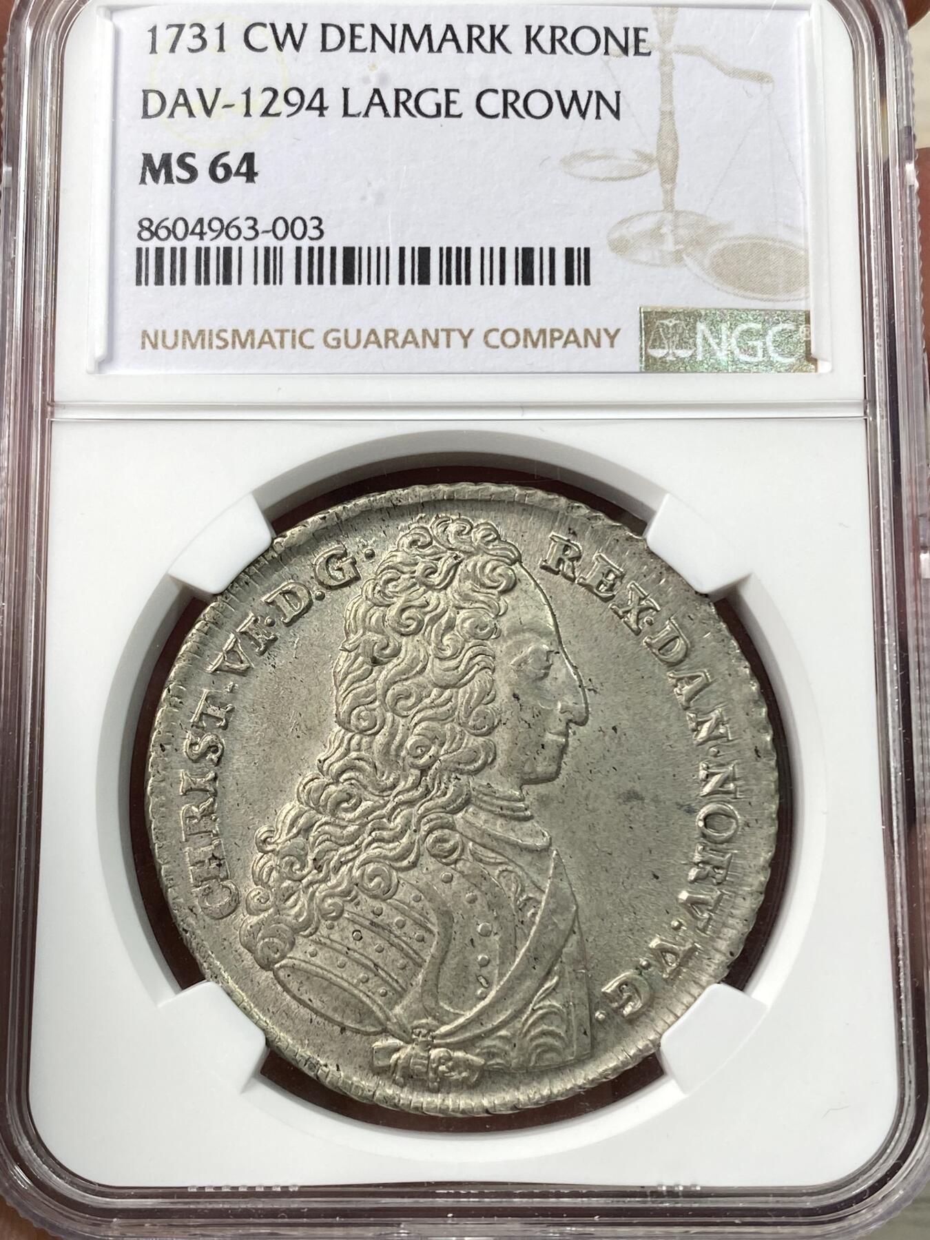 万国钱币拍卖第060期（万国六十期纪念大拍） NGC MS64 1732丹麦克里斯蒂安六世王冠克朗大银 哥本哈特造币厂铸 好品罕见的北欧早期大银 原味青灰包浆车轮转光底板 NGC冠军分顶级收藏品质 HA同分成交价2640美金