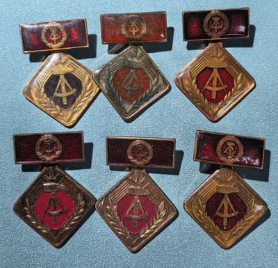 盛世勋华——号角文化勋章邮票专场拍卖第303期 - 东德社会主义劳动积极分子荣誉称号奖章 6枚